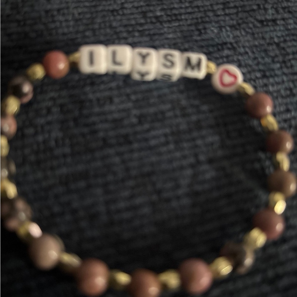 ILYSM Beaded Bracelet in Brown and Gold - Personalized Message